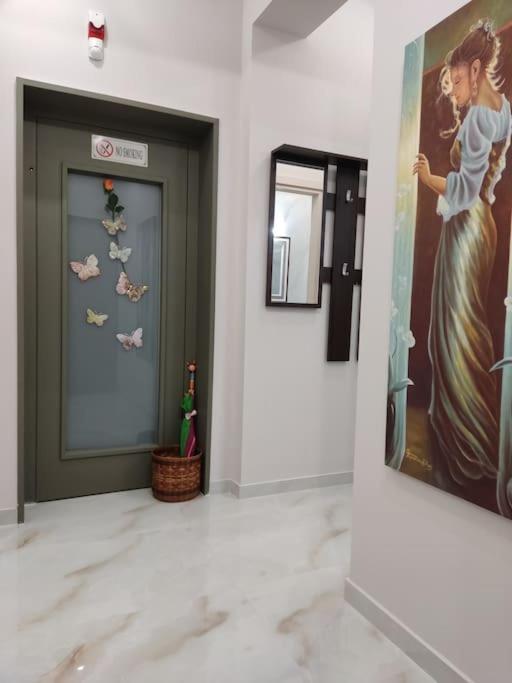 Ebony And Ivory Suites Drosia  Buitenkant foto