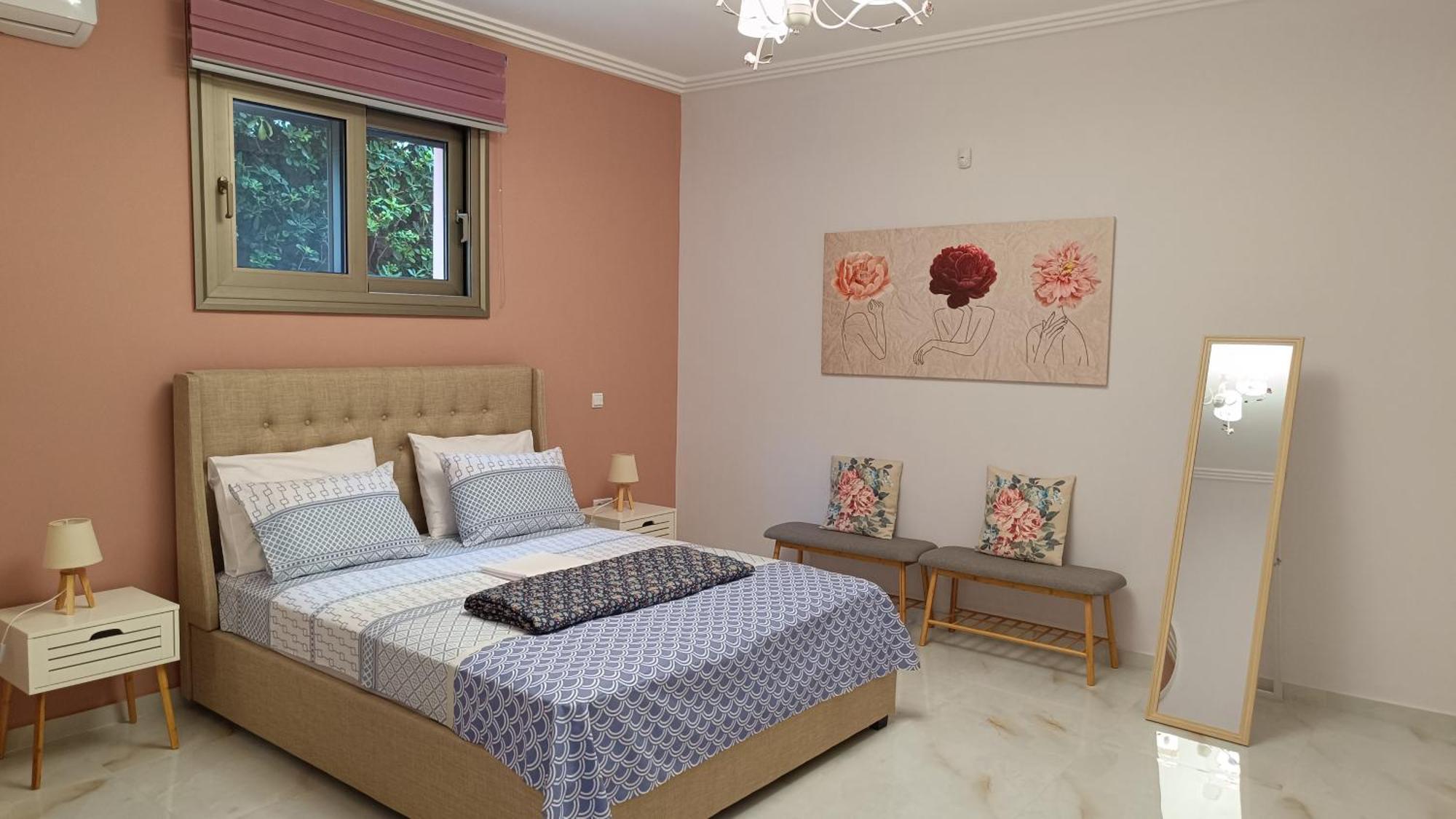 Ebony And Ivory Suites Drosia  Buitenkant foto